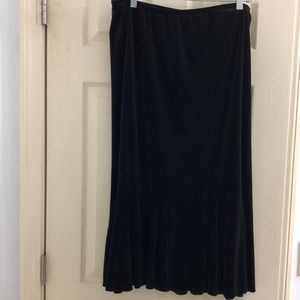 Black velvet look midi-long Cocktail skirt- Size L